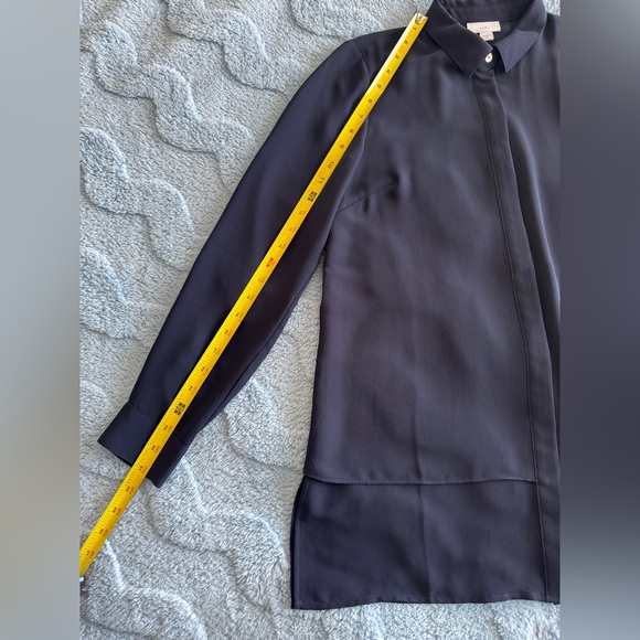 J.Jill Navy Button-Up Shirt Blouse Women’s Size XS - Picture 4 of 12